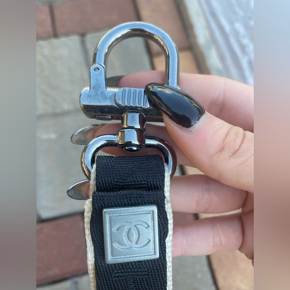 Chanel keychain - Picture 12 of 15